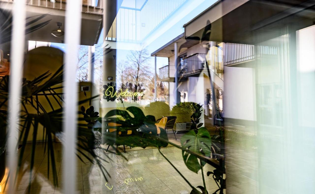 Thermenhof Lutzmannsburg - Inklusive Thermeneintritt エクステリア 写真